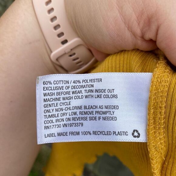 Art Class Mustard Embroidered T-Shirt | M - Picture 3 of 4